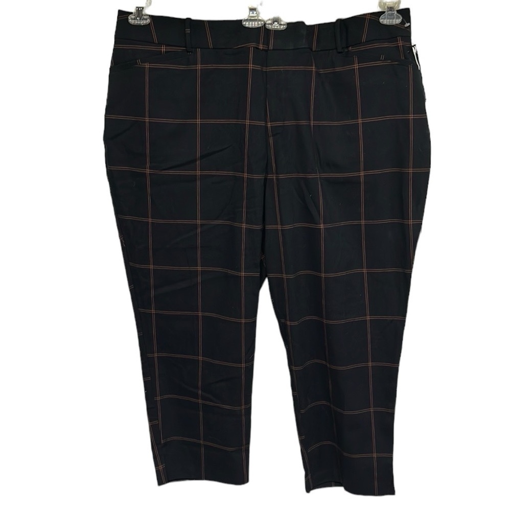 Ava & Viv Cropped Pants